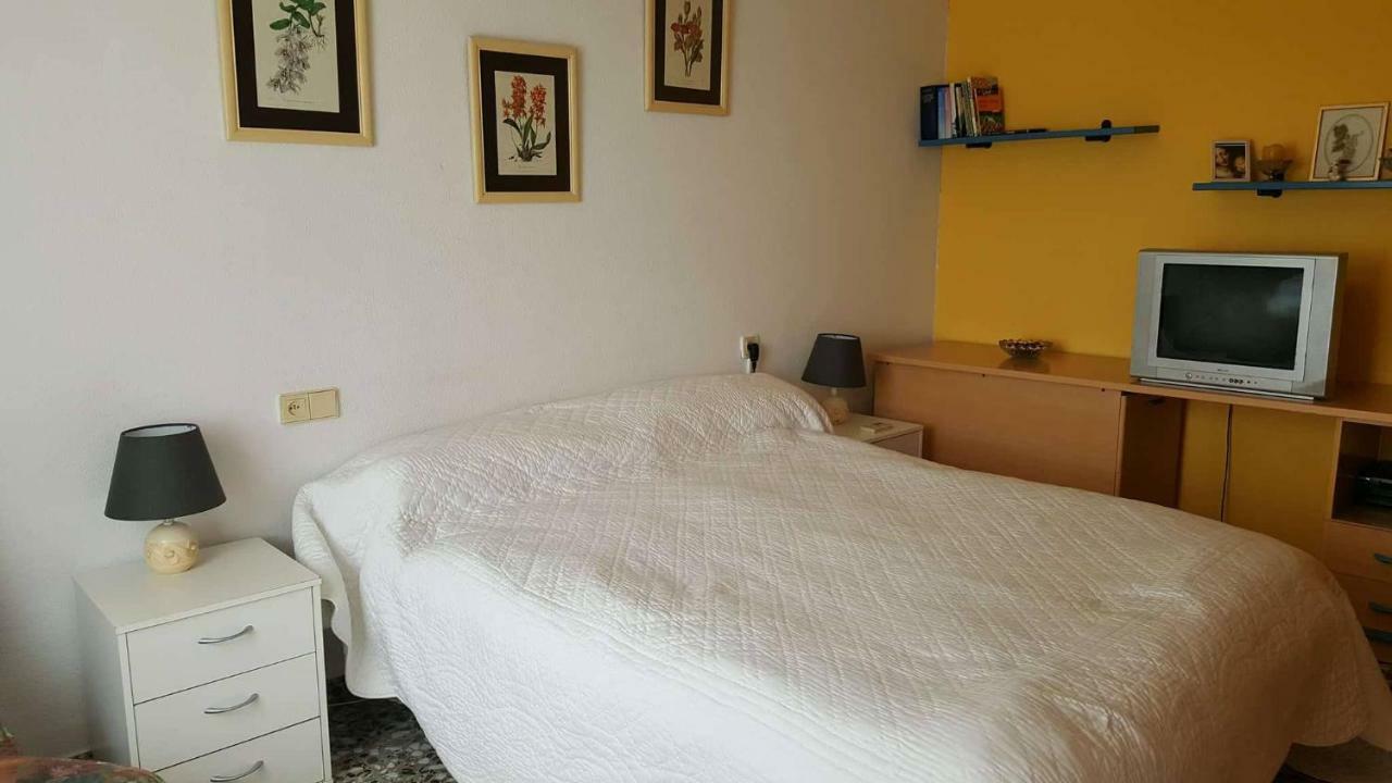 Casa De Los Amigos Busot Zewnętrze zdjęcie